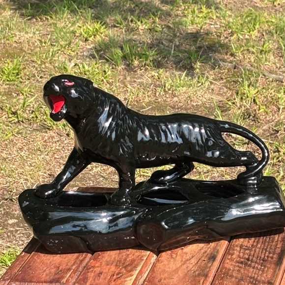 Vintage 1960’s Crouching Black Panther Planter/ Sculpture! - Picture 1 of 8